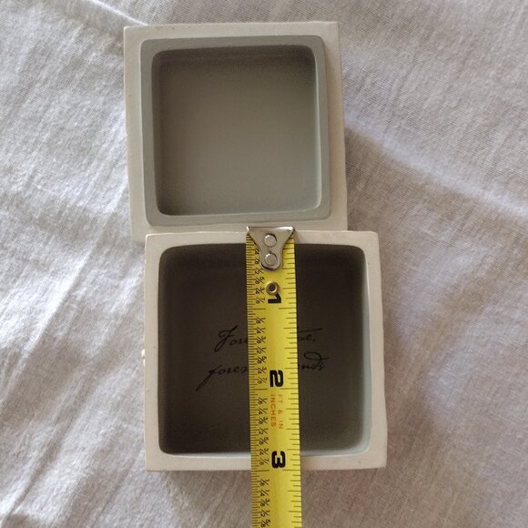 Willow Tree "Friendship" Small Trinket Box Susan Lordi 2003 - Picture 10 of 12